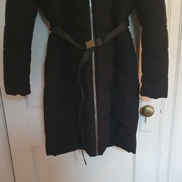 DKNYC Black Puffer Jacket Sleek Insulated Design - Picture 2 of 16